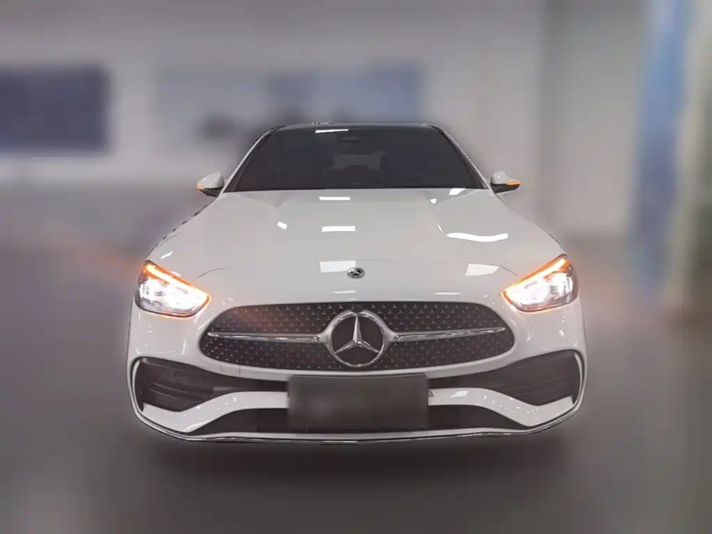 Mercedes-Benz C-Class — миниатюра 5