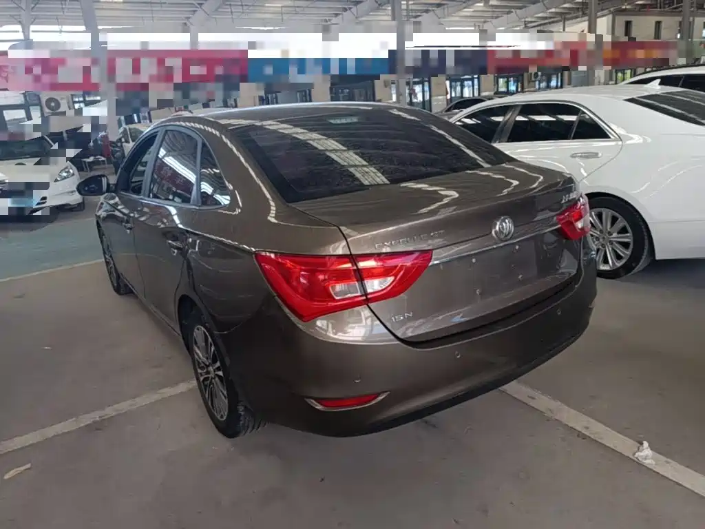 Buick Excelle — миниатюра 5