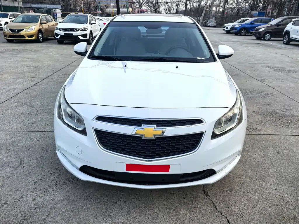 CHEVROLET CRUZE