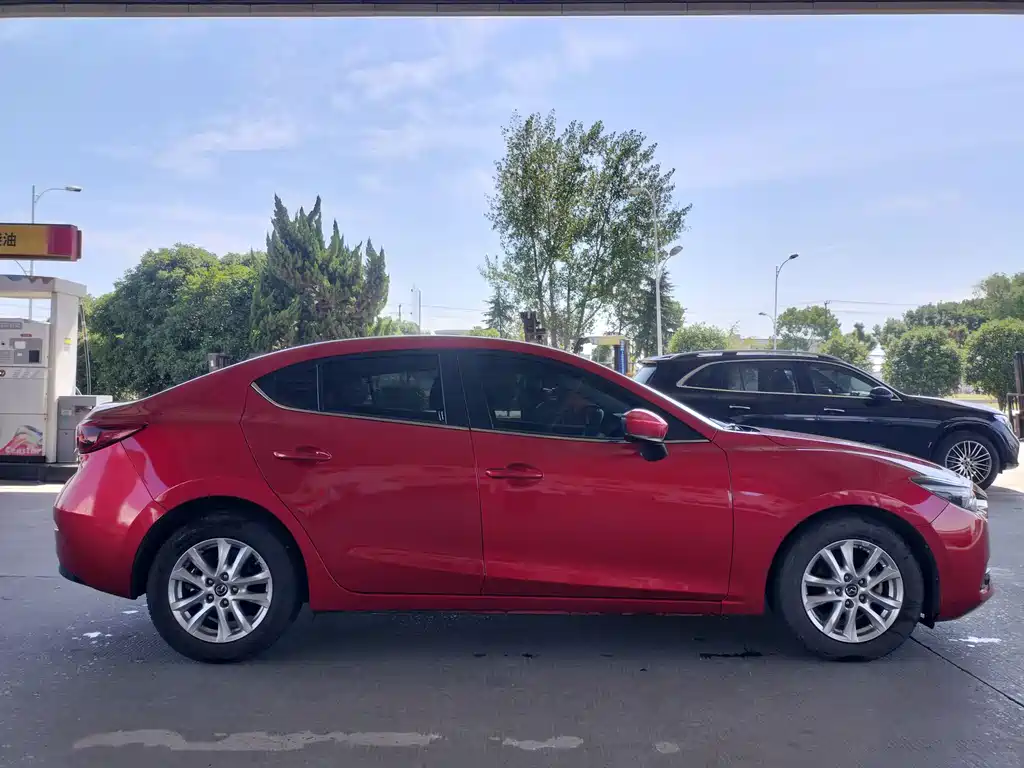 Mazda 3 Axela — миниатюра 4