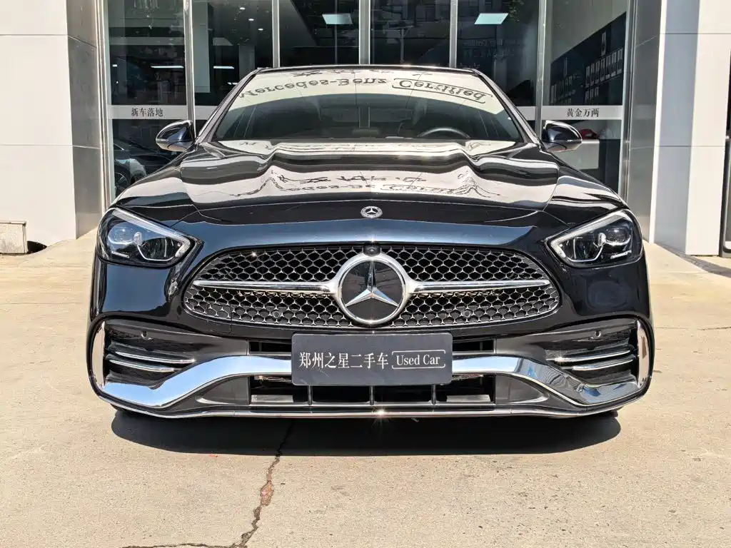 Mercedes-Benz C-Class — миниатюра 2