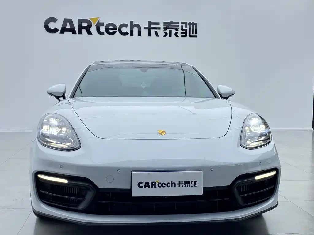 Porsche Panamera — миниатюра 9