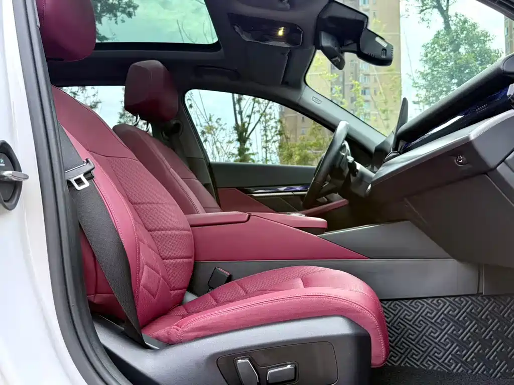 BMW 5 Series — миниатюра 22