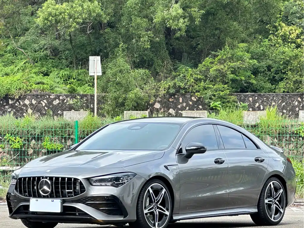 Mercedes-Benz CLA AMG