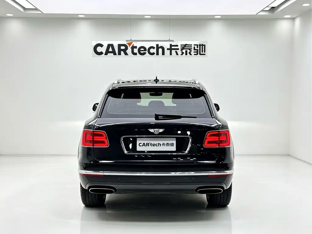 Bentley Bentayga — миниатюра 7