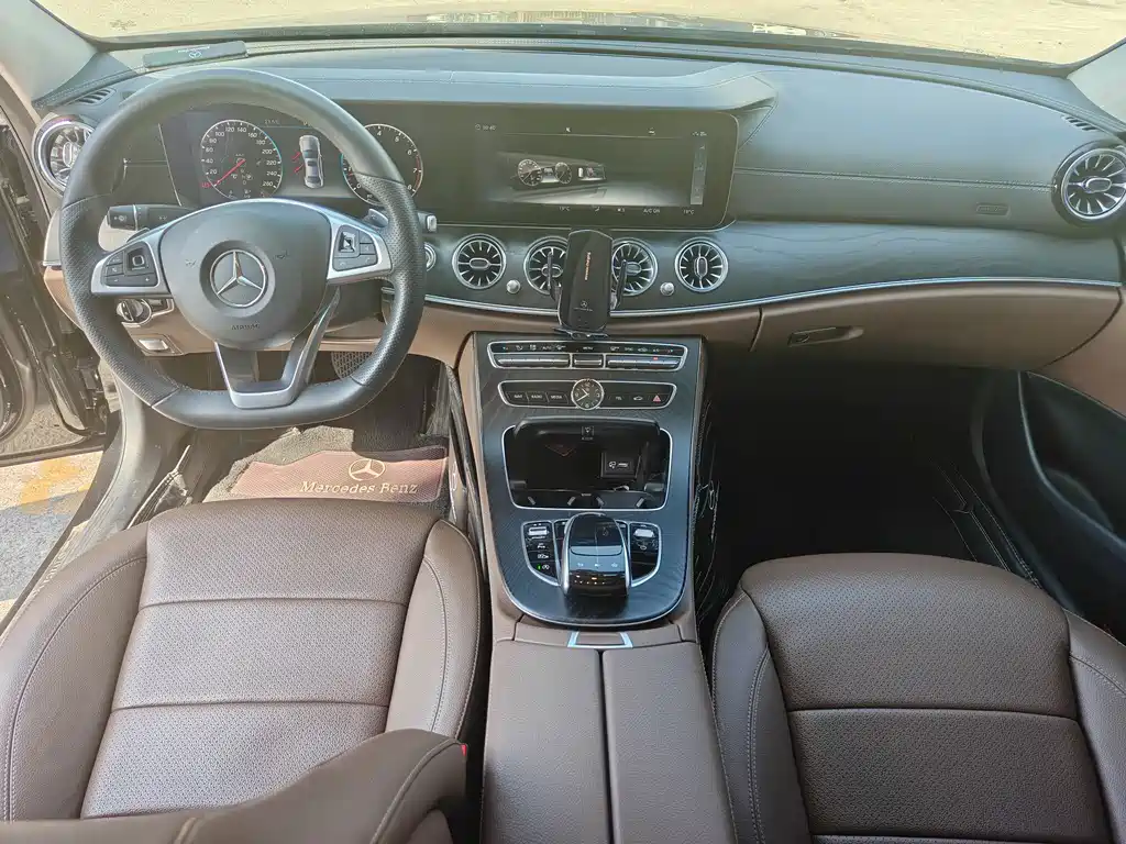 Mercedes-Benz E-Class E 2018 E 300 L Sport Fashion
