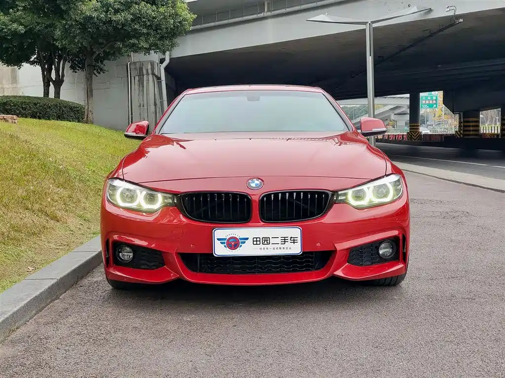 BMW 4 SERIES