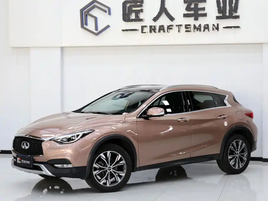 Infiniti QX30 — миниатюра 3