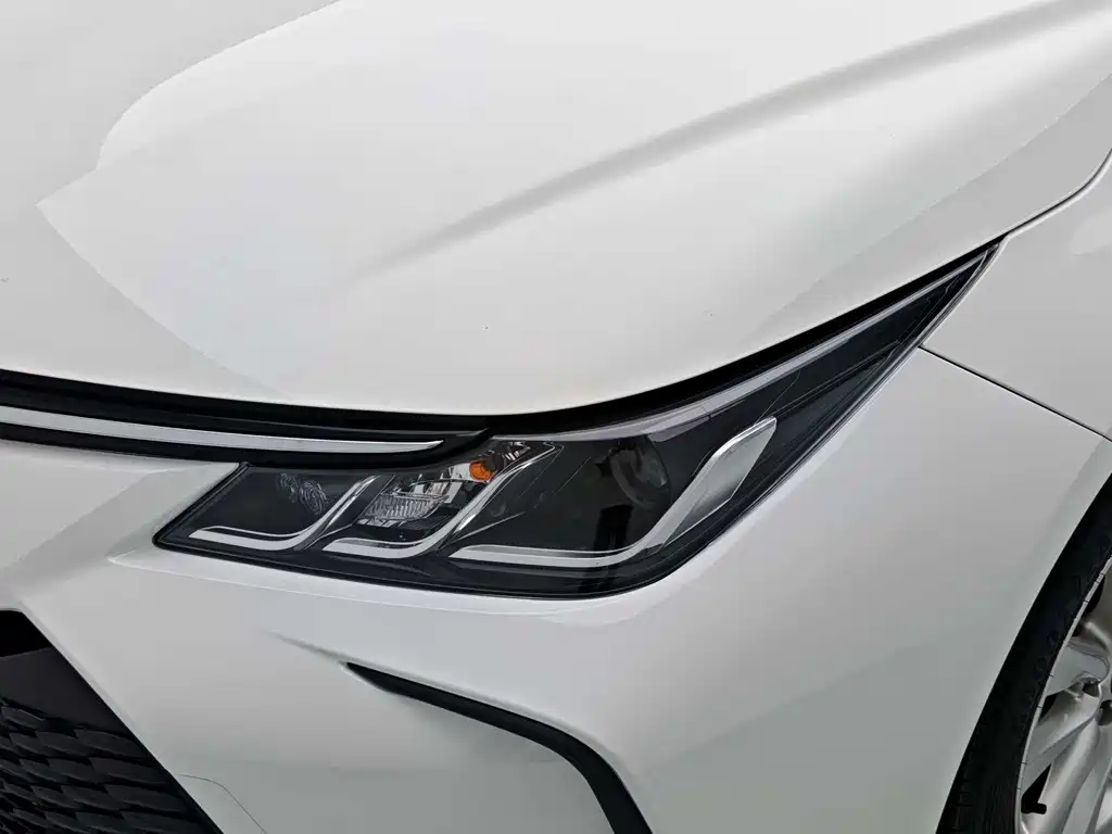 Toyota Corolla — миниатюра 9