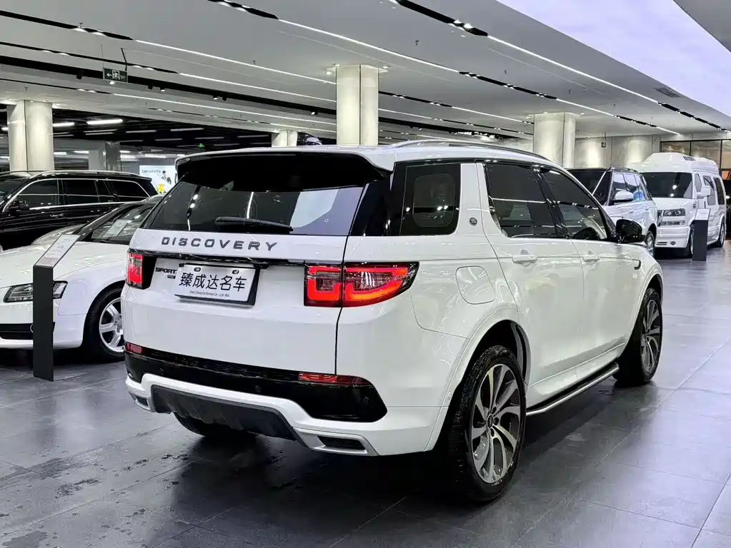 LAND ROVER DISCOVER SPORTS