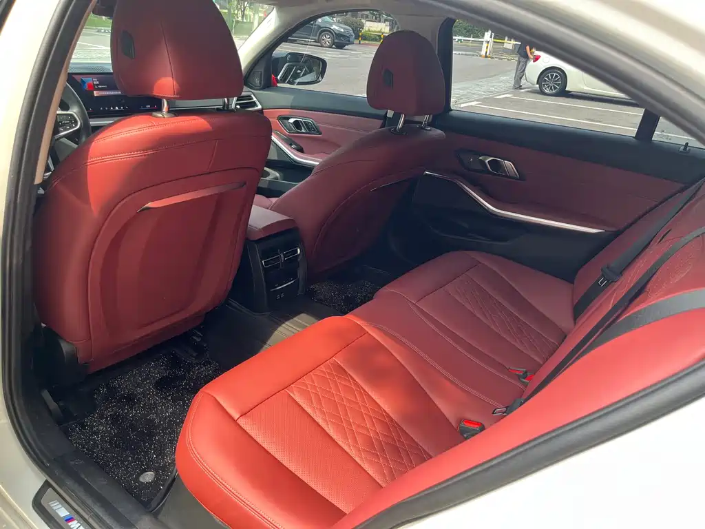 BMW 3 Series — миниатюра 5