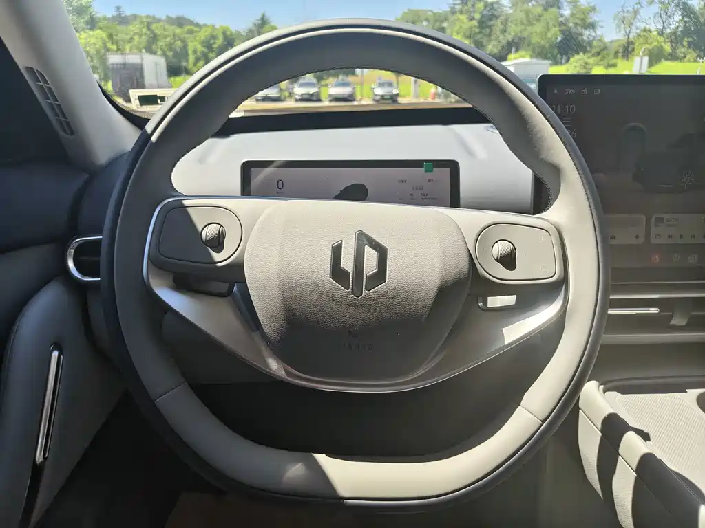 Leapmotor 零跑A10 — миниатюра 15