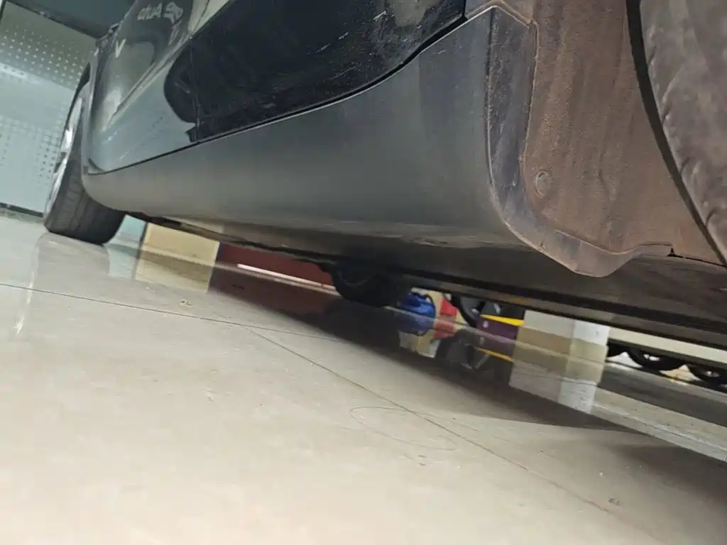 Tesla Model Y — миниатюра 22