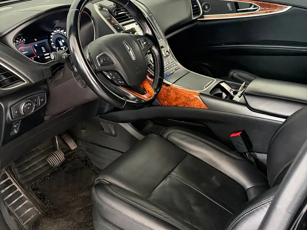 Lincoln MKX 2018 2.7T