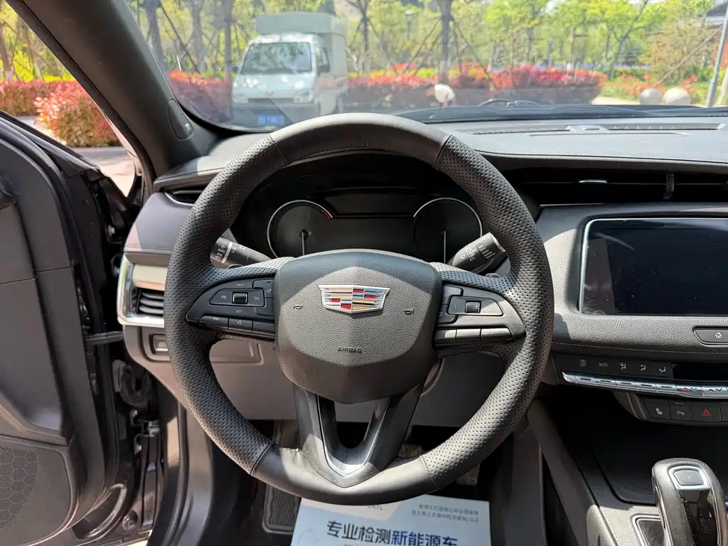 Cadillac XT4 — фотографии объявления, Фото 13