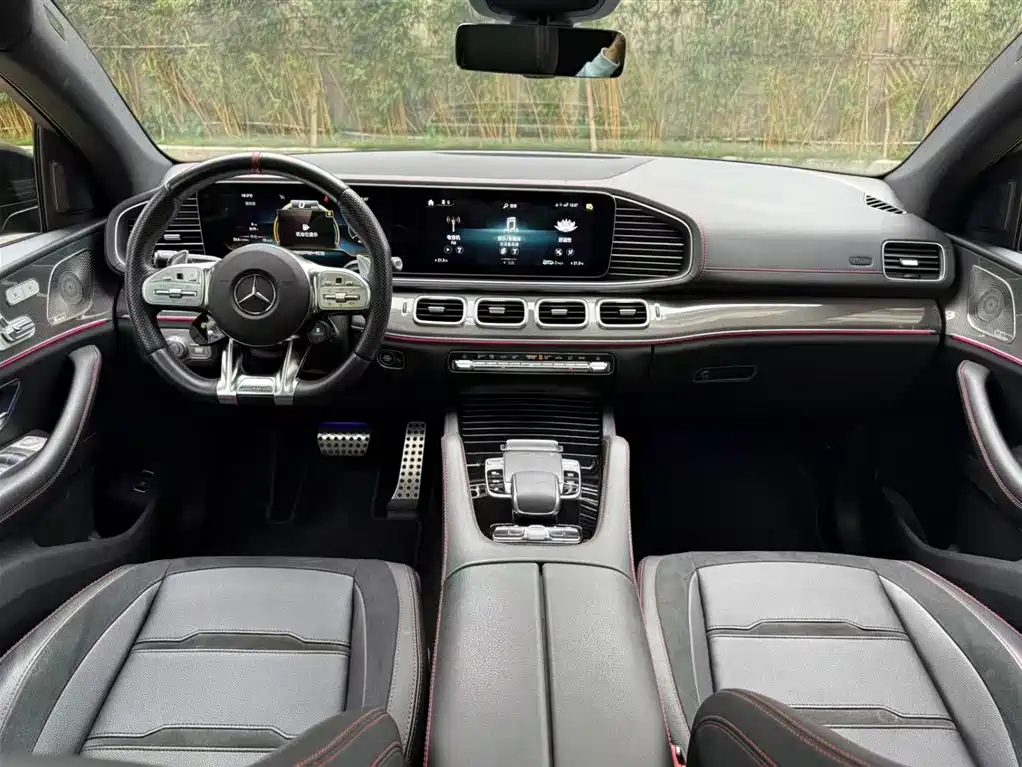 MERCEDES-BENZ GLE COUPE AMG