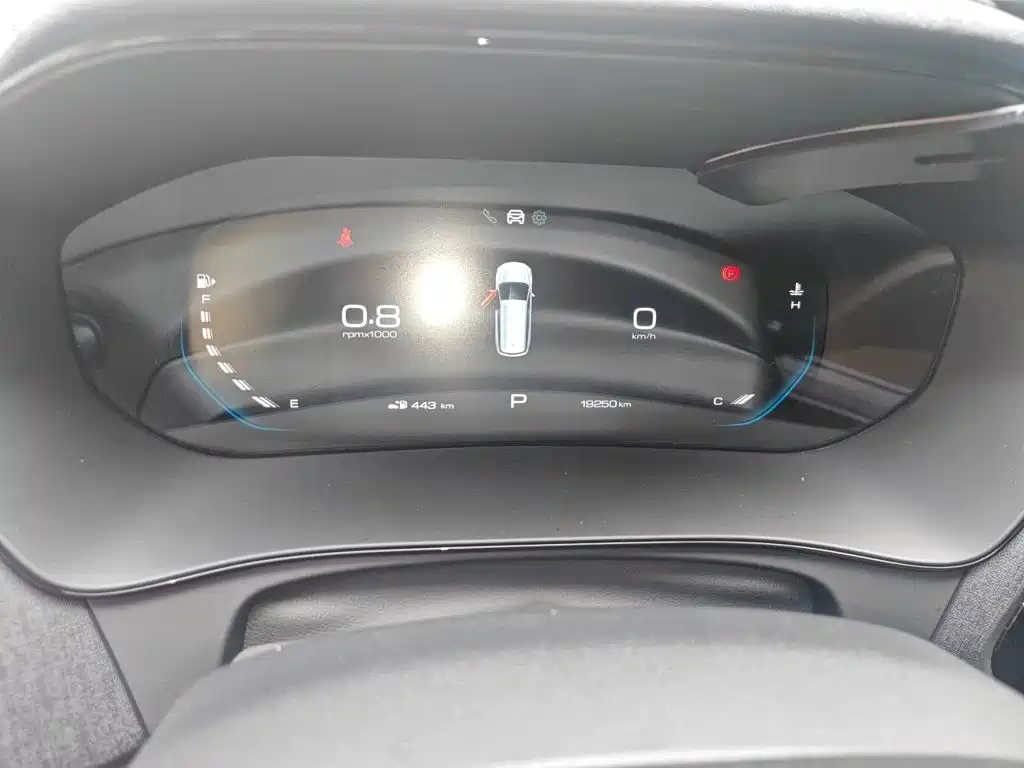 Wuling Victory — миниатюра 9