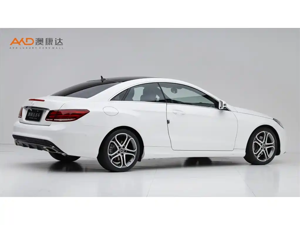 Mercedes-Benz E-Class (Import) — миниатюра 3