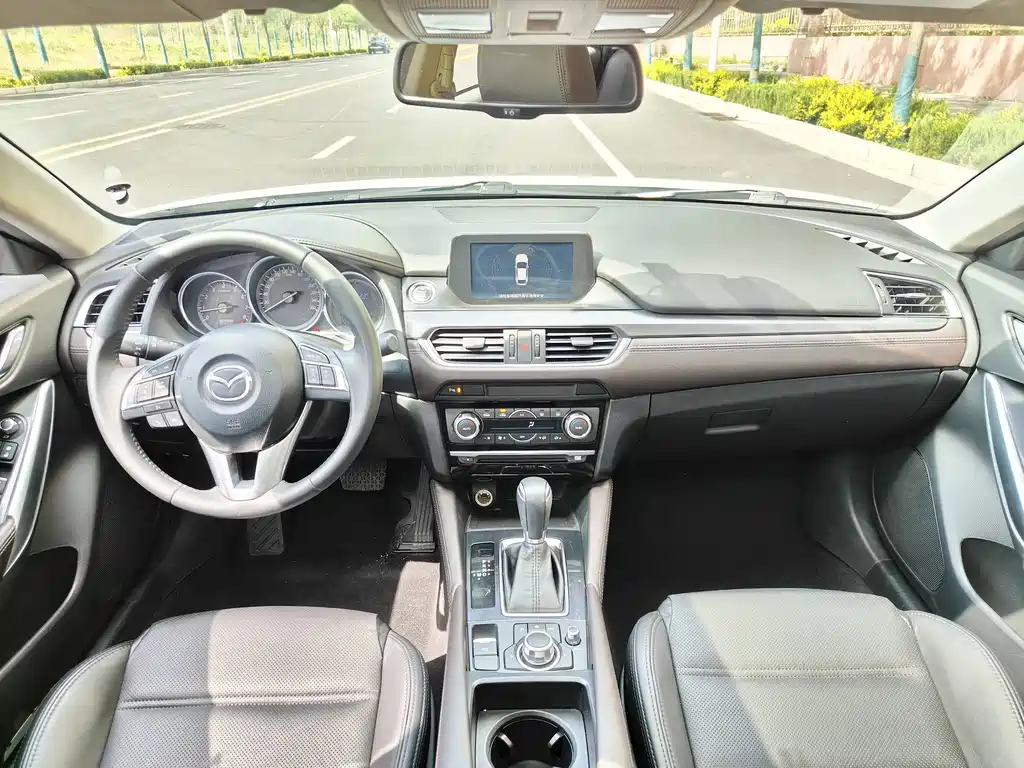 Mazda Atenza — миниатюра 8