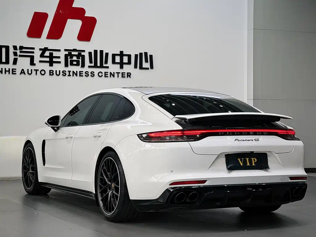 Porsche Panamera — миниатюра 6