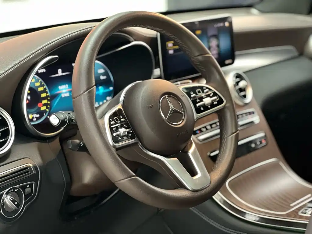 Mercedes-Benz GLC 2020 GLC 300 L 4MATIC
