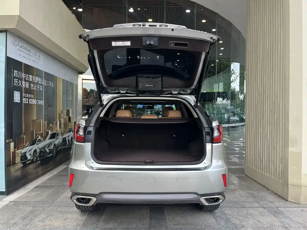 Lexus RX — миниатюра 8