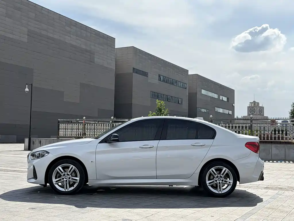 BMW 1 Series — фото 10