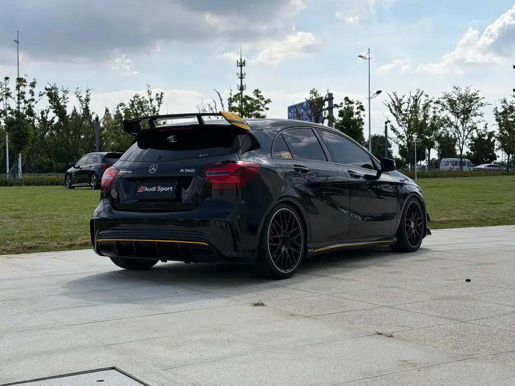 Mercedes-Benz A-Class AMG (Import) — миниатюра 7