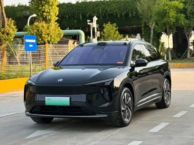 2024 Nio ES6