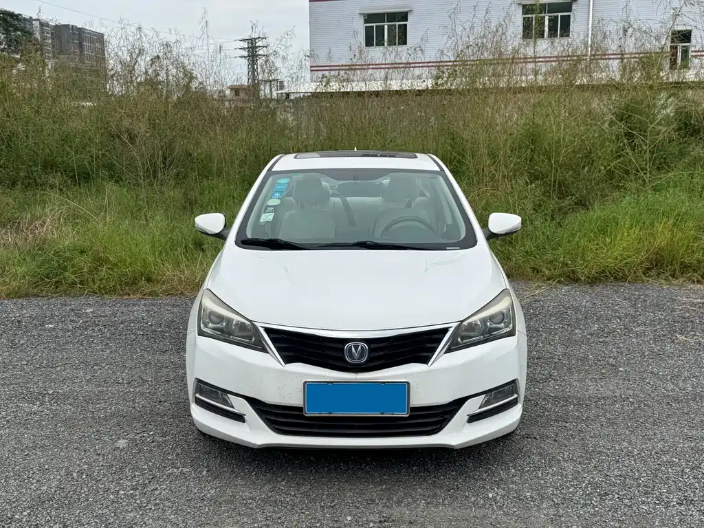 Changan V7 — миниатюра 2