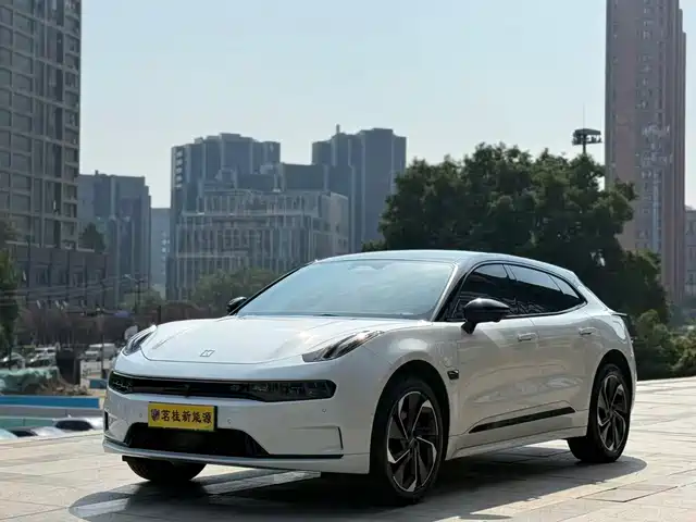 Zeekr 001