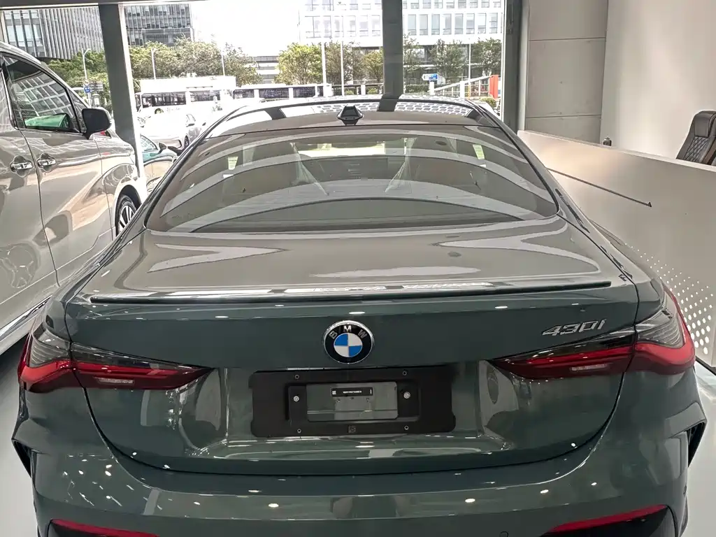 BMW 4 Series — миниатюра 9