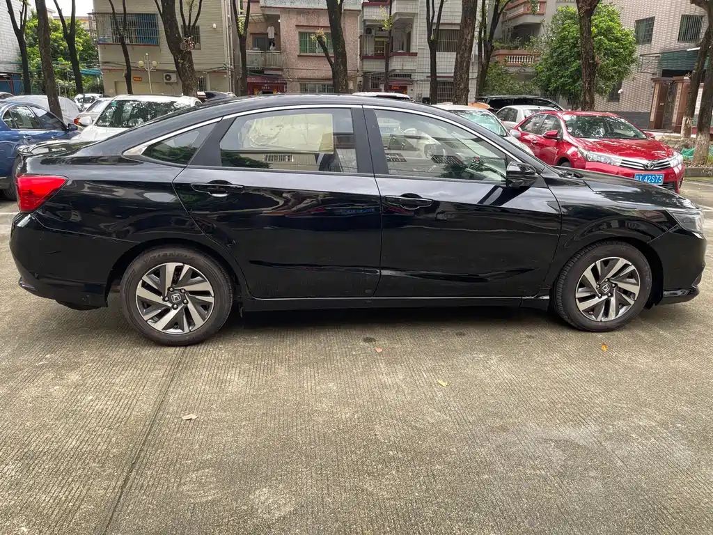 Honda Crider — миниатюра 8