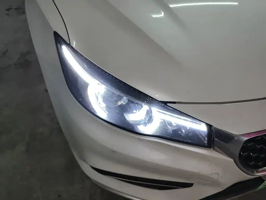 MG 6 New Energy — миниатюра 7