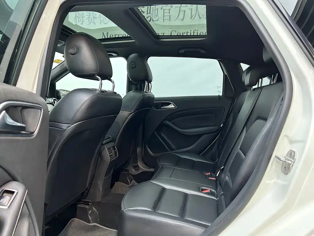 Mercedes-Benz B-Class — миниатюра 9