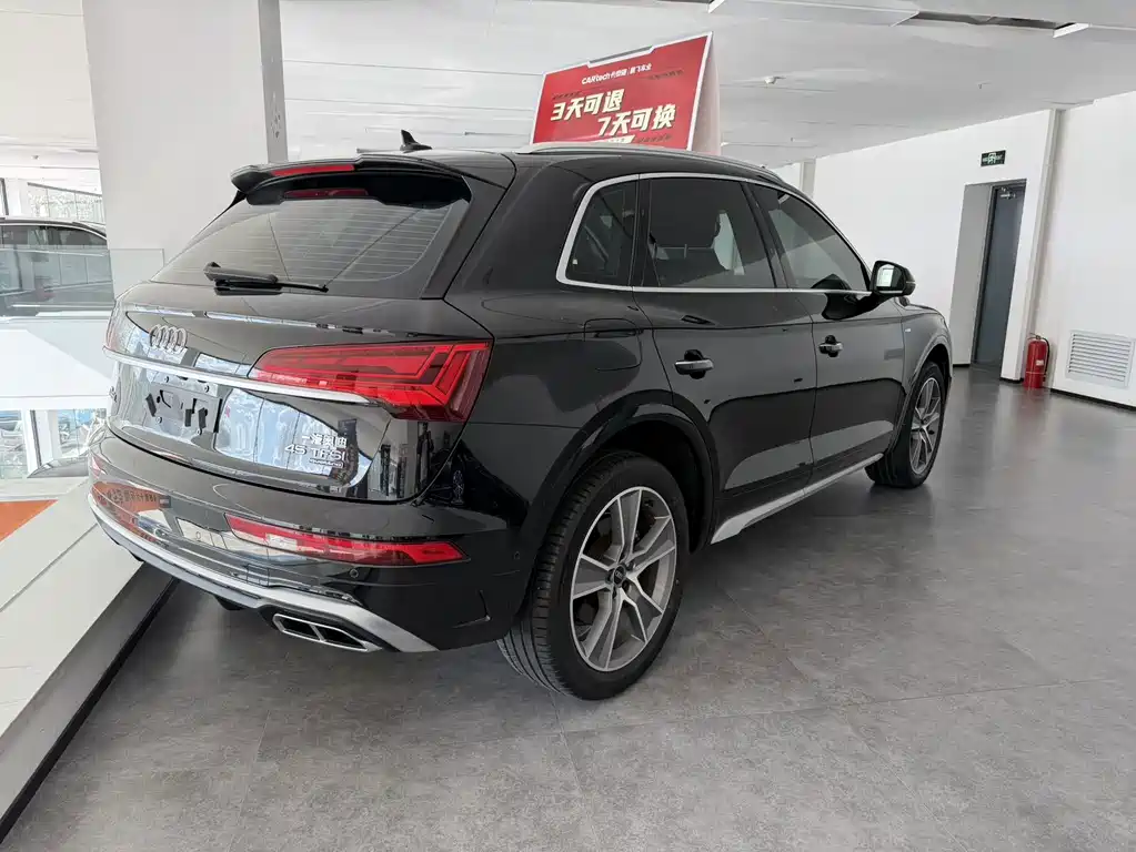 Audi Q5L — миниатюра 7