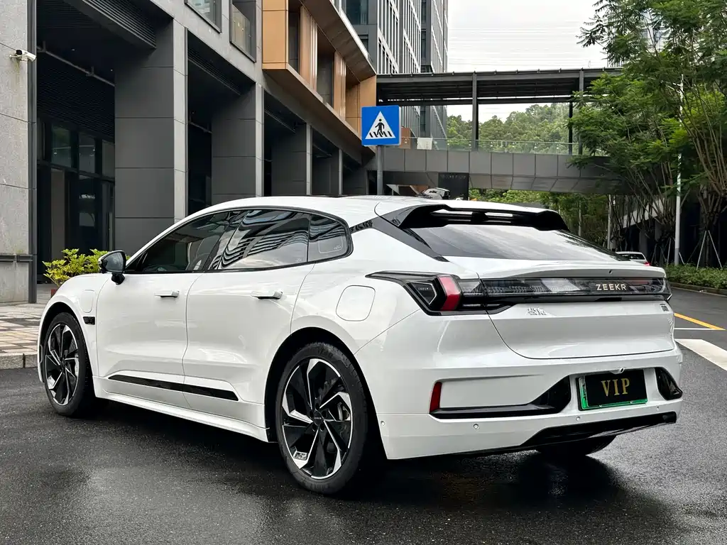 Zeekr 001 2023 WE 100kWh