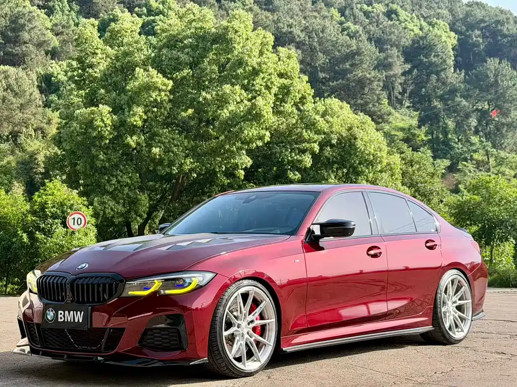 BMW 3 Series 2021