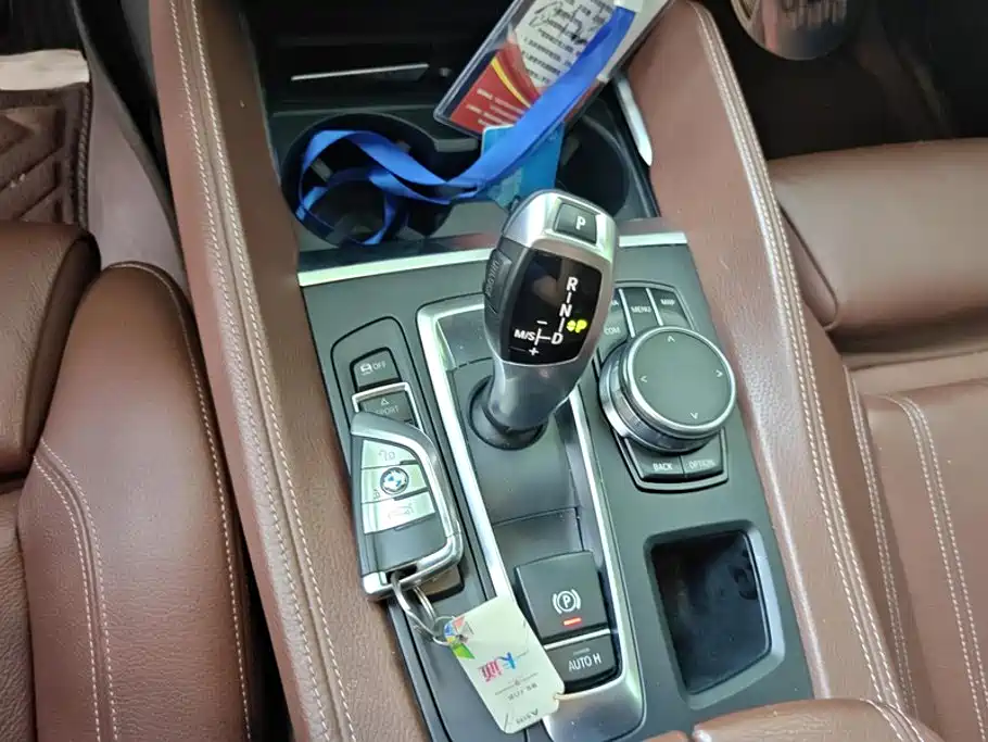 BMW X6 — миниатюра 16