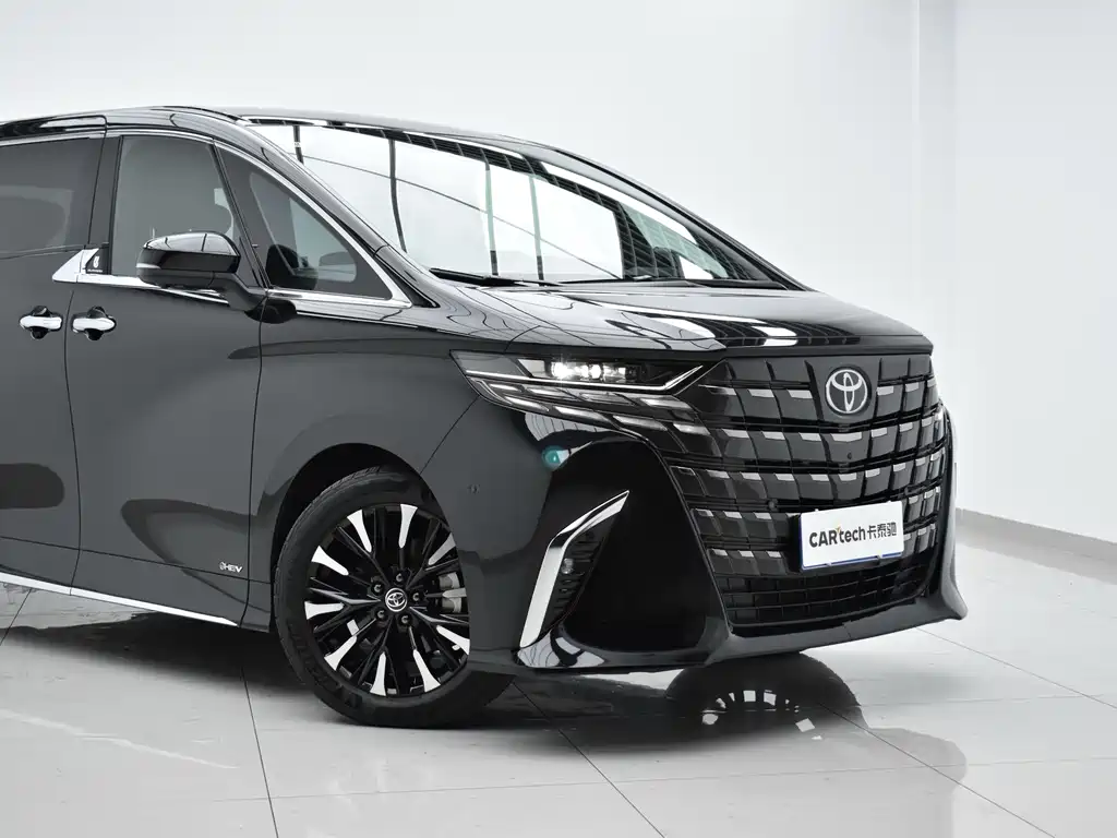 Toyota Alphard — миниатюра 5