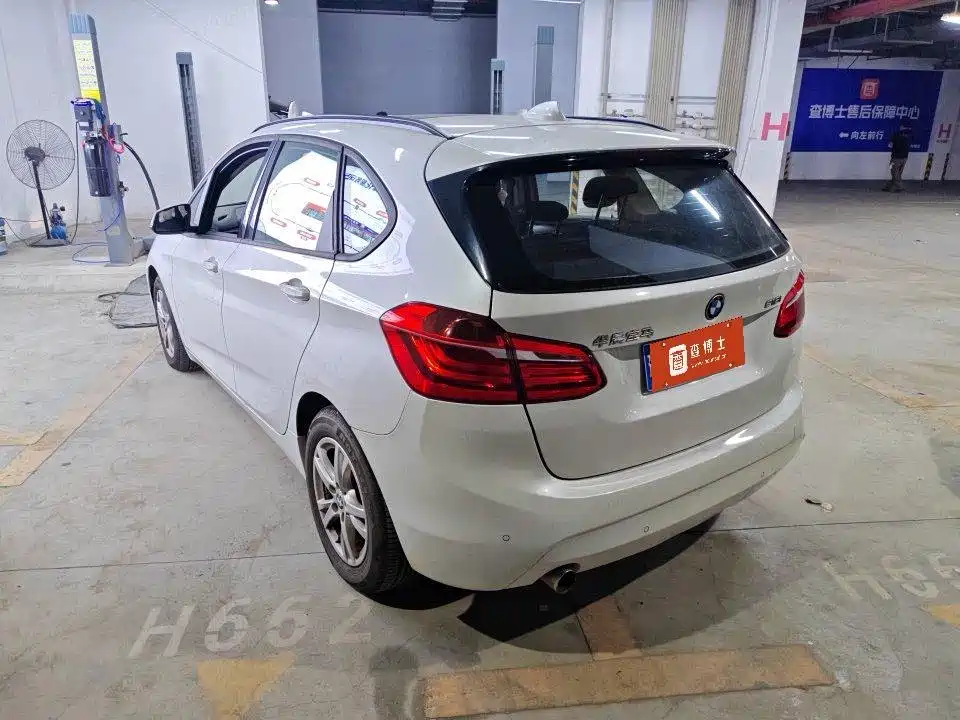 BMW 2 серии 2 2016 218i Lead
