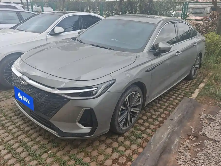 Chery Arrizo 8