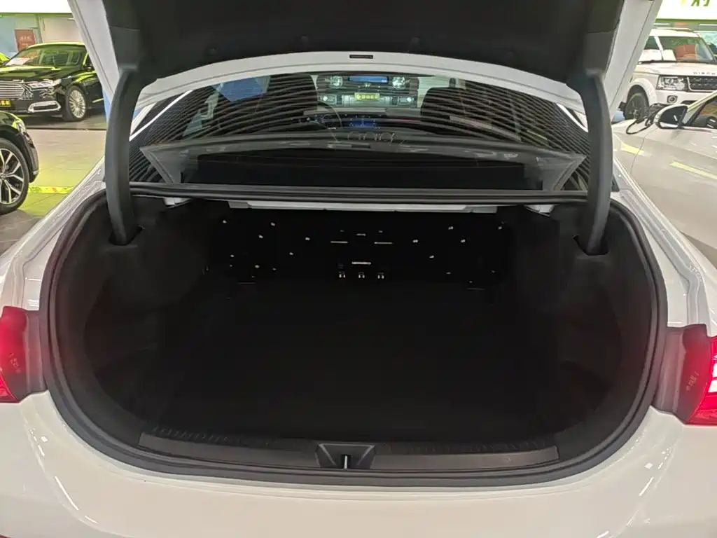 Mercedes-Benz A-Class — миниатюра 19