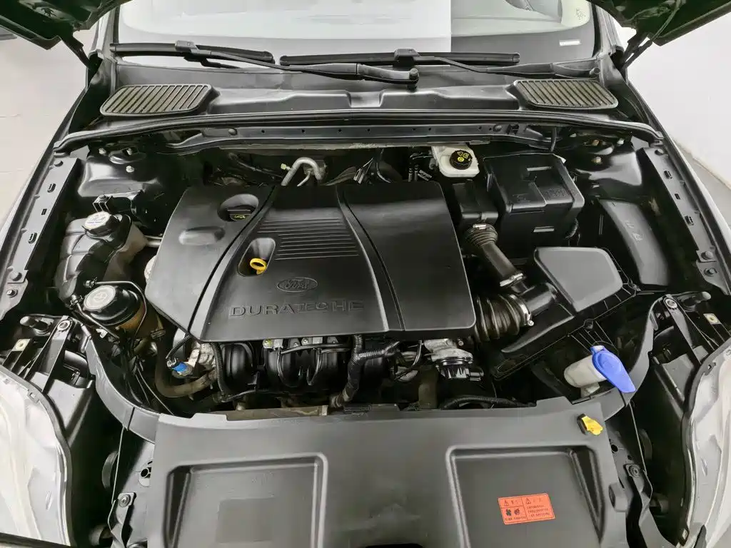 Ford Mondeo — миниатюра 6