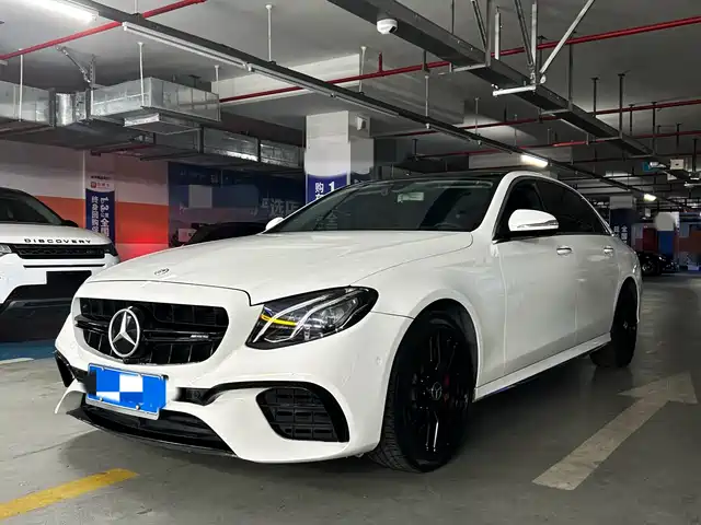 Mercedes-Benz E-Class 2018 E 300 L Luxury — фото 1