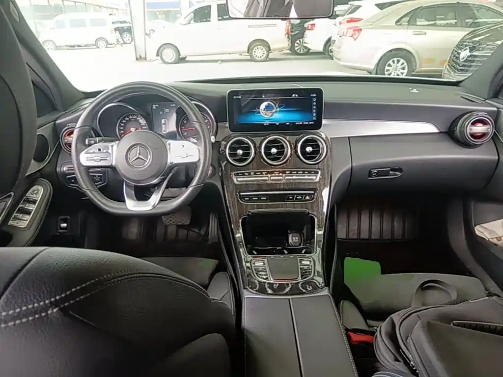 Mercedes-Benz C-Class — миниатюра 10