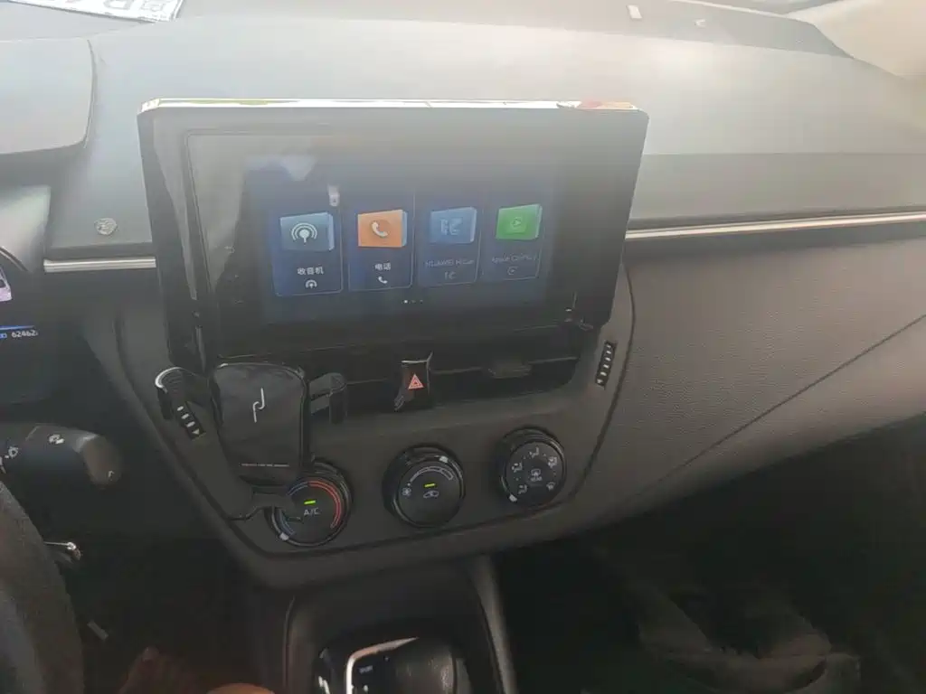 Toyota Corolla — миниатюра 13