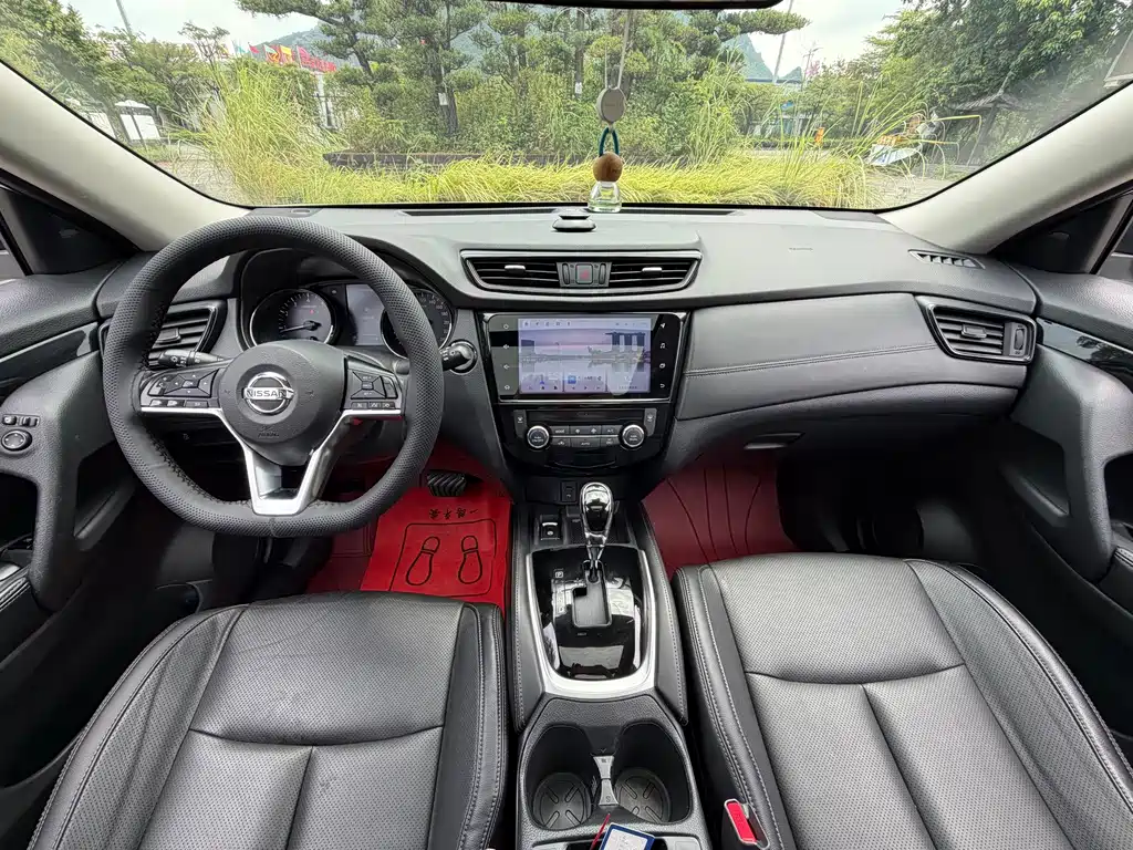 Nissan X-Trail — миниатюра 9