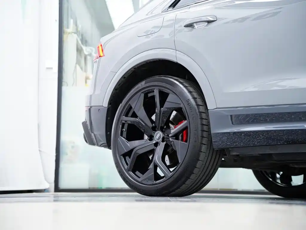 Audi RS Q8 — миниатюра 55
