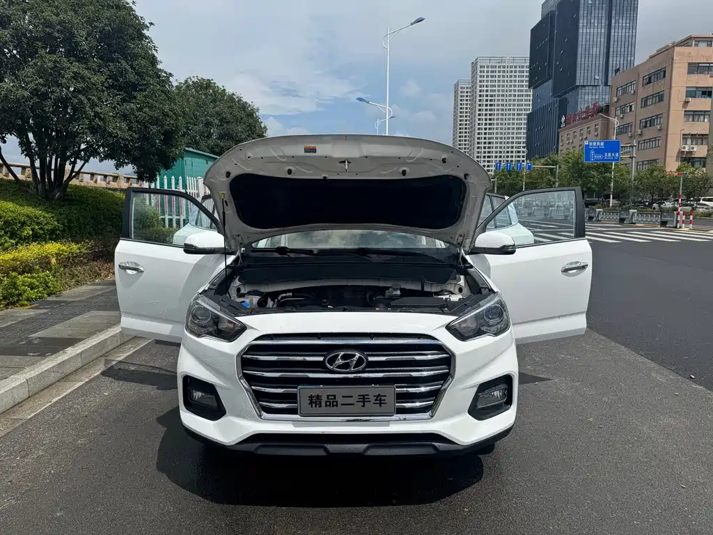 Hyundai ix35 — миниатюра 12